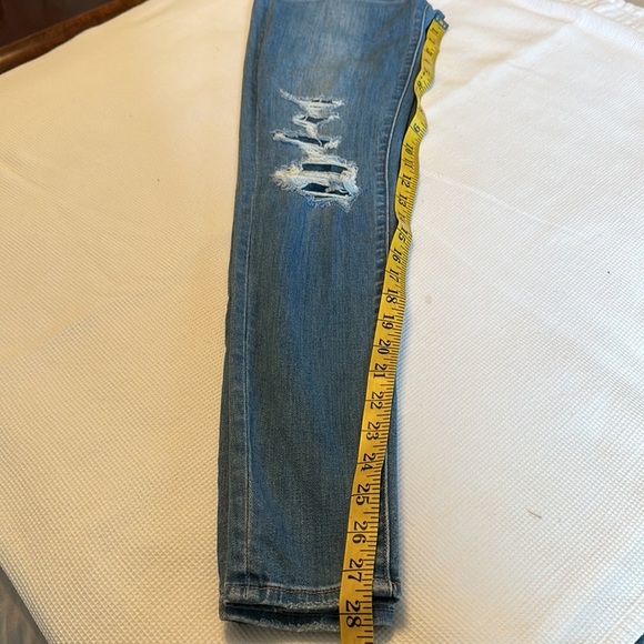 American Eagle Outfitters Woman’s Hi Rise Jegging Distressed Size 2 Regular - Picture 12 of 15